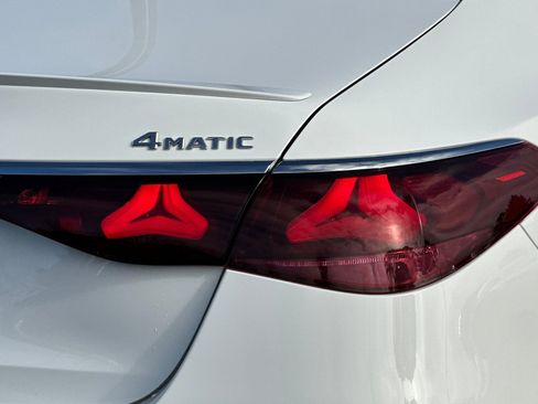 Certified 2024 Mercedes-Benz E 350 4MATIC Sedan image 27