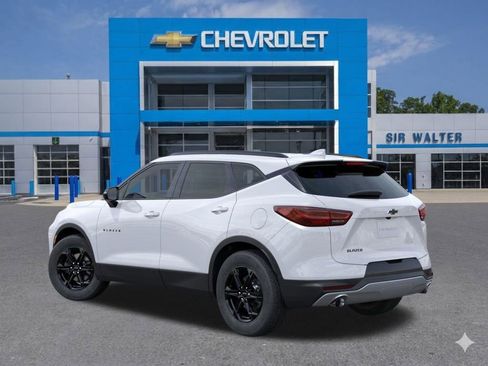 New 2026 Chevrolet Blazer LT image 4