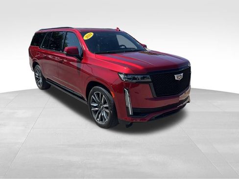Used 2024 Cadillac Escalade ESV Sport w/ Touring Package AWD/4WD image 9