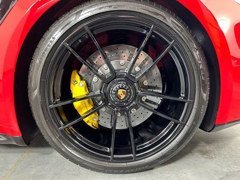 Certified 2025 Porsche 911 Turbo AWD/4WD image 11