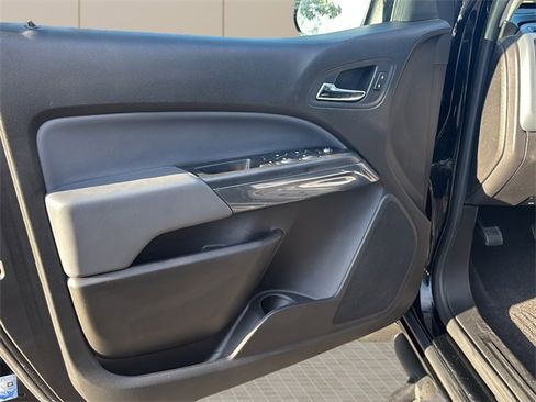 Used 2020 Chevrolet Colorado Z71 image 15