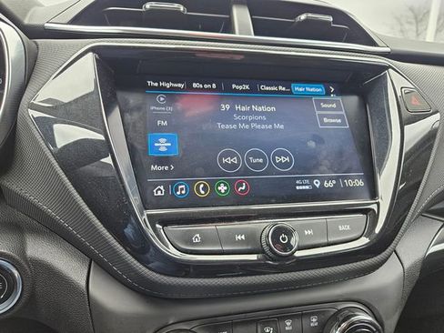 Used 2023 Chevrolet TrailBlazer LT w/ Convenience Package image 11