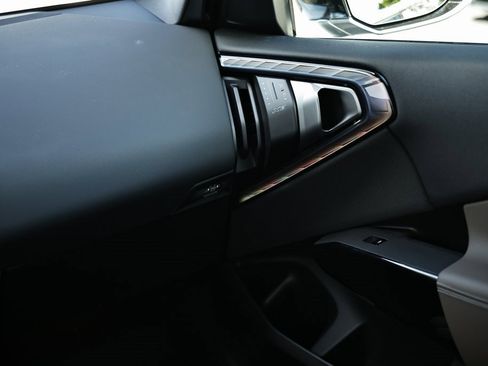 New 2026 BMW X3 xDrive30 w/ Premium Package image 27