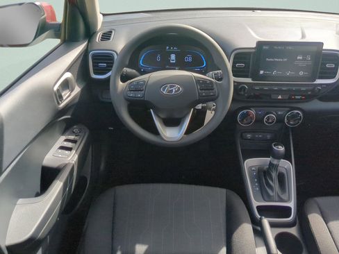 New 2026 Hyundai Venue SE FWD image 16