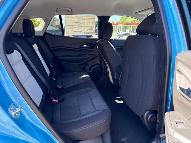 New 2026 Chevrolet Trax LS w/ LS Convenience Package FWD image 10