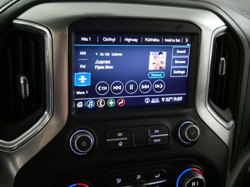 Used 2020 Chevrolet Silverado 1500 LT w/ All-Star Edition image 22