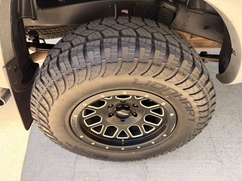 Used 2013 Toyota Tacoma PreRunner w/ SR5 Pkg RWD image 18