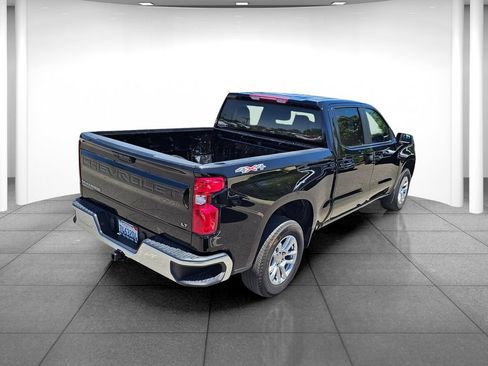 Used 2025 Chevrolet Silverado 1500 LT AWD/4WD image 6