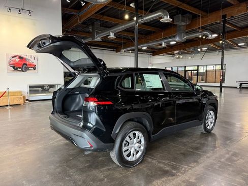 New 2026 Toyota Corolla Cross L AWD/4WD image 10