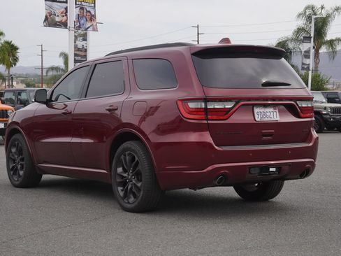 Used 2022 Dodge Durango GT RWD image 3