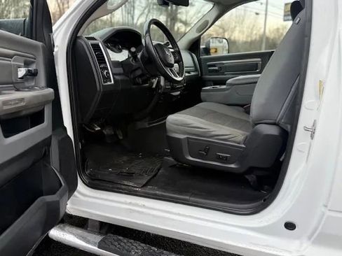 Used 2015 RAM 2500 SLT w/ Popular Equipment Group image 11