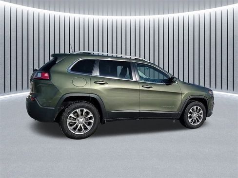 Used 2020 Jeep Cherokee Latitude Plus w/ Cold Weather Group image 5