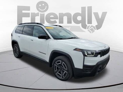 New 2026 Jeep Cherokee Laredo image 7