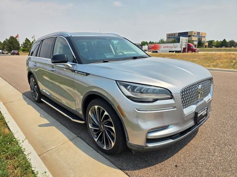 Used 2022 Lincoln Aviator Reserve w/ Equipment Group 201A AWD/4WD image 7