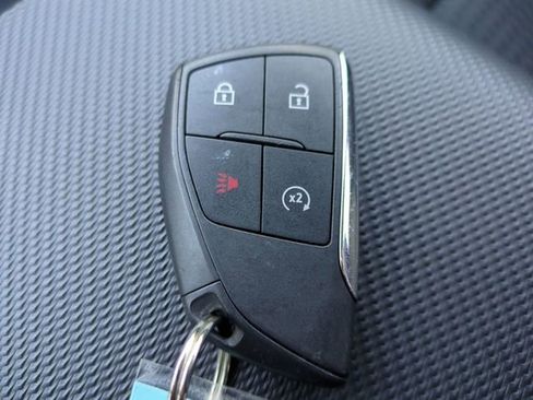 Certified 2025 Chevrolet Equinox LT image 34