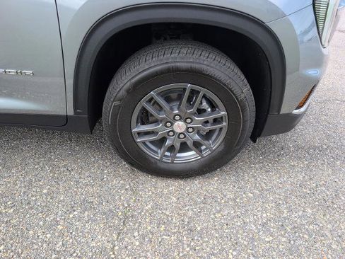 New 2026 GMC Acadia Elevation w/ LPO, Floor Liner Package FWD image 7
