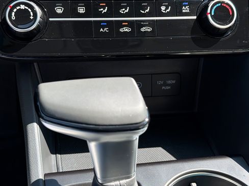 Certified 2025 Hyundai Sonata SE FWD image 24