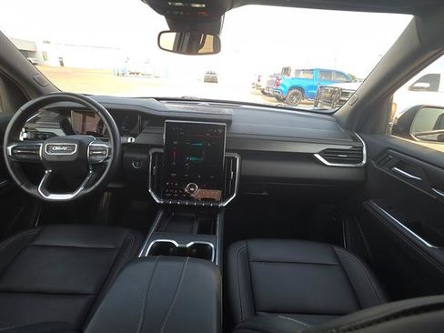 Used 2024 GMC Acadia Elevation FWD image 14