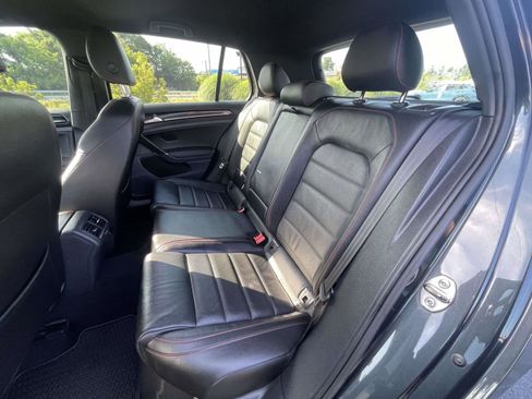 Used 2017 Volkswagen GTI Autobahn FWD image 12