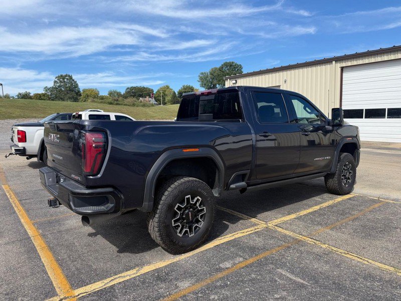 Used 2024 GMC Sierra 2500 AT4X AWD/4WD image 7