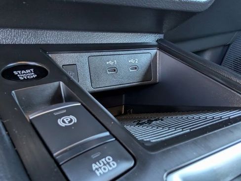 Used 2025 Nissan Kicks SV w/ Illumination Package image 26