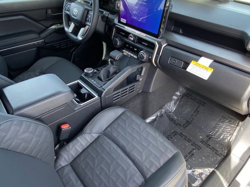 New 2026 Toyota 4Runner TRD Off-Road Premium image 10