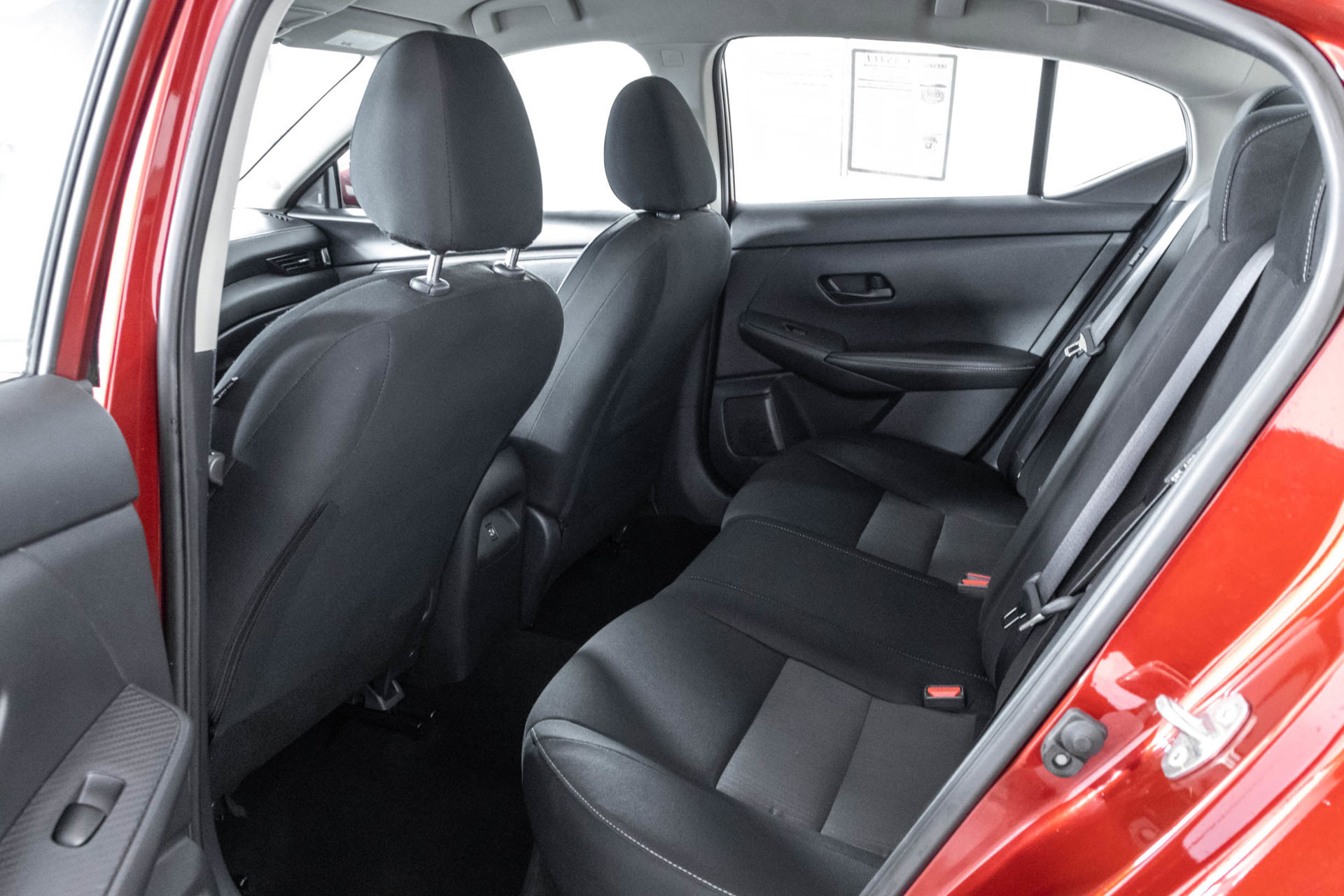 Used 2024 Nissan Sentra SV FWD image 35