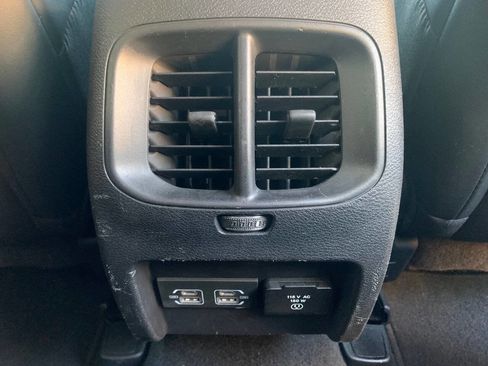 Used 2021 Jeep Cherokee Latitude Lux w/ Sun & Sound Group image 21