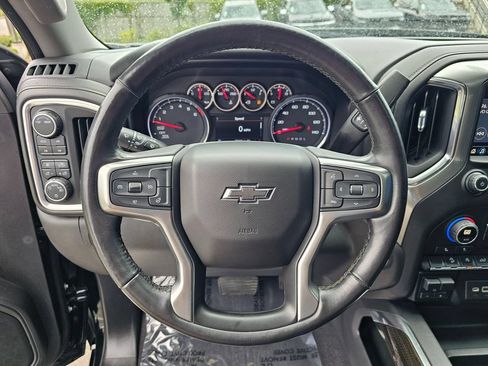 Used 2020 Chevrolet Silverado 1500 LT Trail Boss AWD/4WD image 26