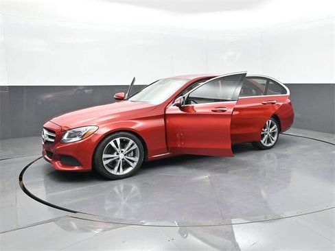 Used 2017 Mercedes-Benz C 300 C 300 4dr Sedan w/ Premium 1 Package image 29