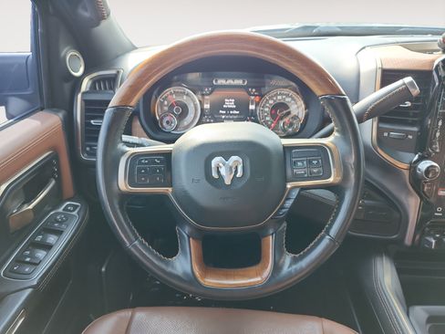 Used 2022 RAM 3500 Limited AWD/4WD image 12