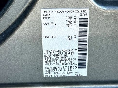 Used 2024 Nissan Altima 2.5 SV FWD image 31