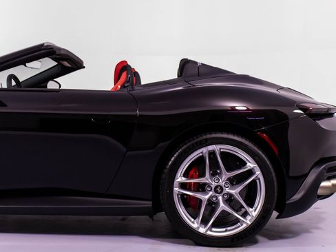 Certified 2024 Ferrari Roma Spider image 27