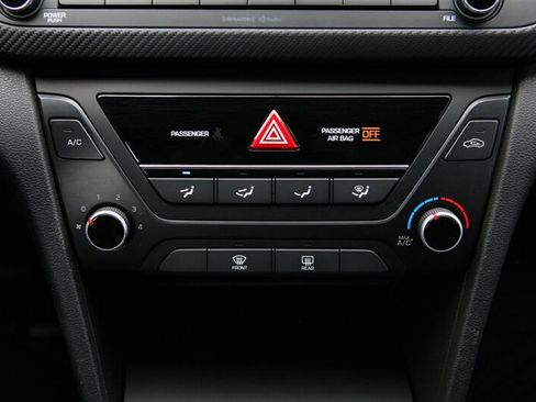 Used 2017 Hyundai Elantra Sport FWD image 20