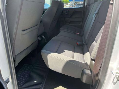 Used 2017 GMC Sierra 1500 SLE w/ SLE Value Package RWD image 17