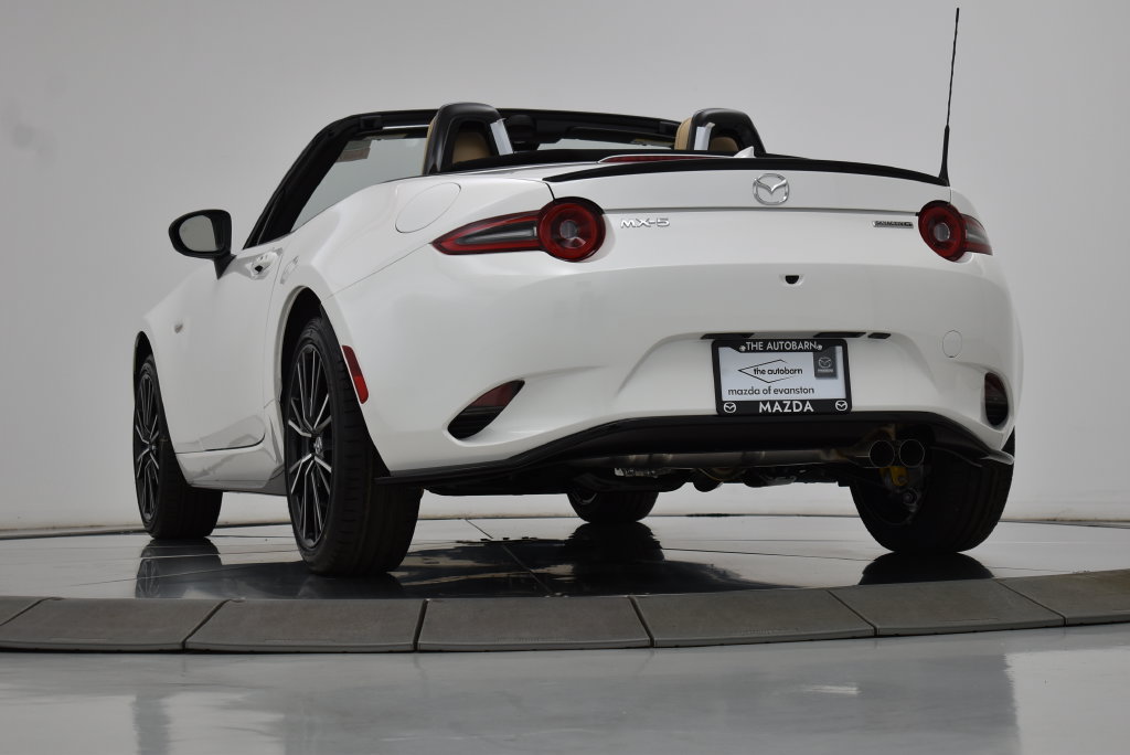 Used 2025 MAZDA MX-5 Miata Grand Touring w/ Appearance Package RWD image 19