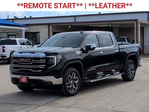 New 2026 GMC Sierra 1500 SLT image 3