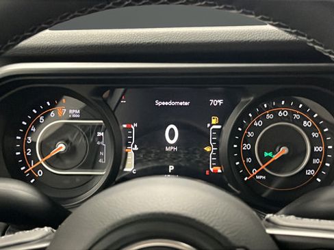 New 2026 Jeep Gladiator Sport AWD/4WD image 16