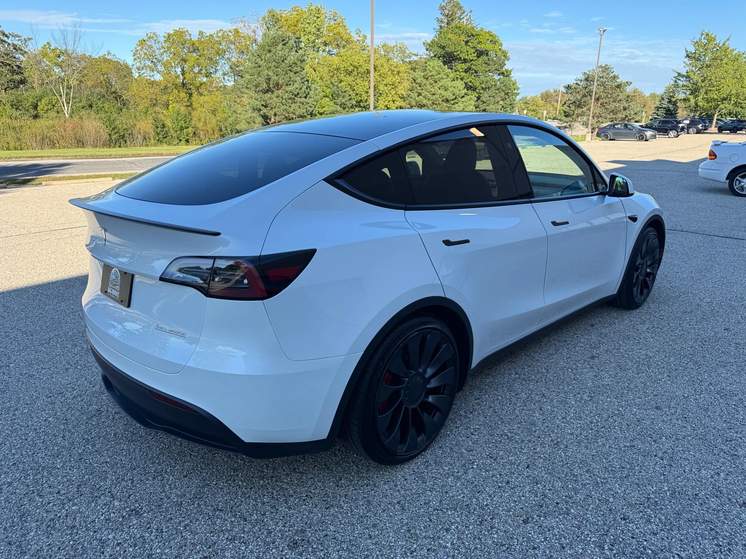 Used 2023 Tesla Model Y Performance AWD/4WD image 5