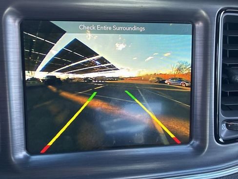 Used 2018 Dodge Challenger R/T Scat Pack image 9