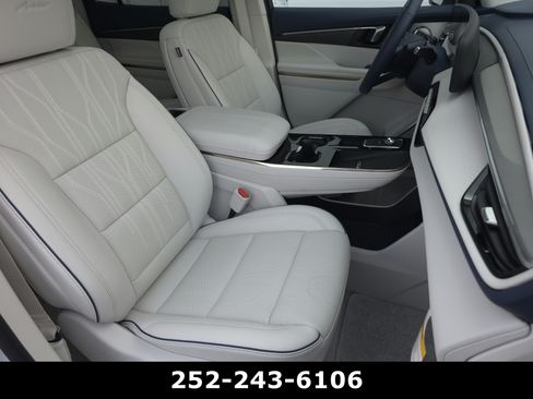 Used 2026 Buick Enclave Avenir w/ Super Cruise Package FWD image 49