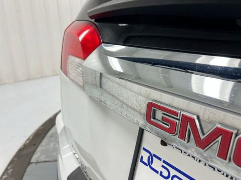 Used 2017 GMC Terrain SLE w/ Convenience Package image 31