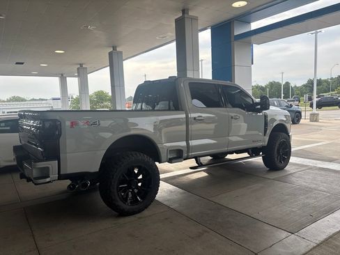 Used 2026 Ford F250 Platinum AWD/4WD image 7
