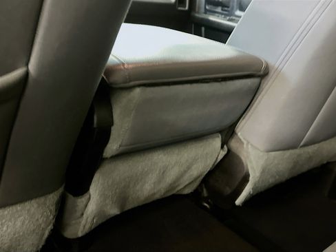 Used 2013 RAM 1500 Express AWD/4WD image 26
