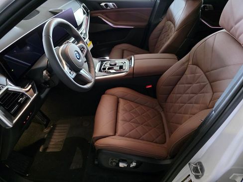 New 2026 BMW X5 xDrive50e AWD/4WD image 7
