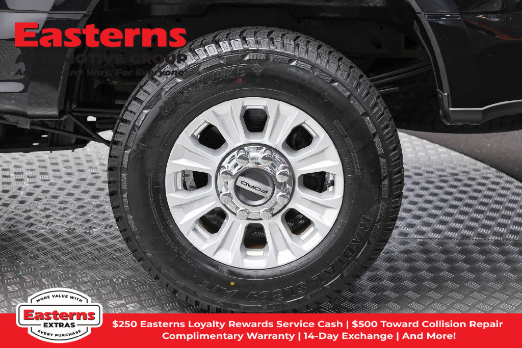 Used 2022 Ford F250 XL w/ STX Appearance Package AWD/4WD image 9