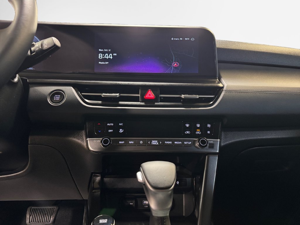 Certified 2025 Kia Seltos EX AWD/4WD image 22