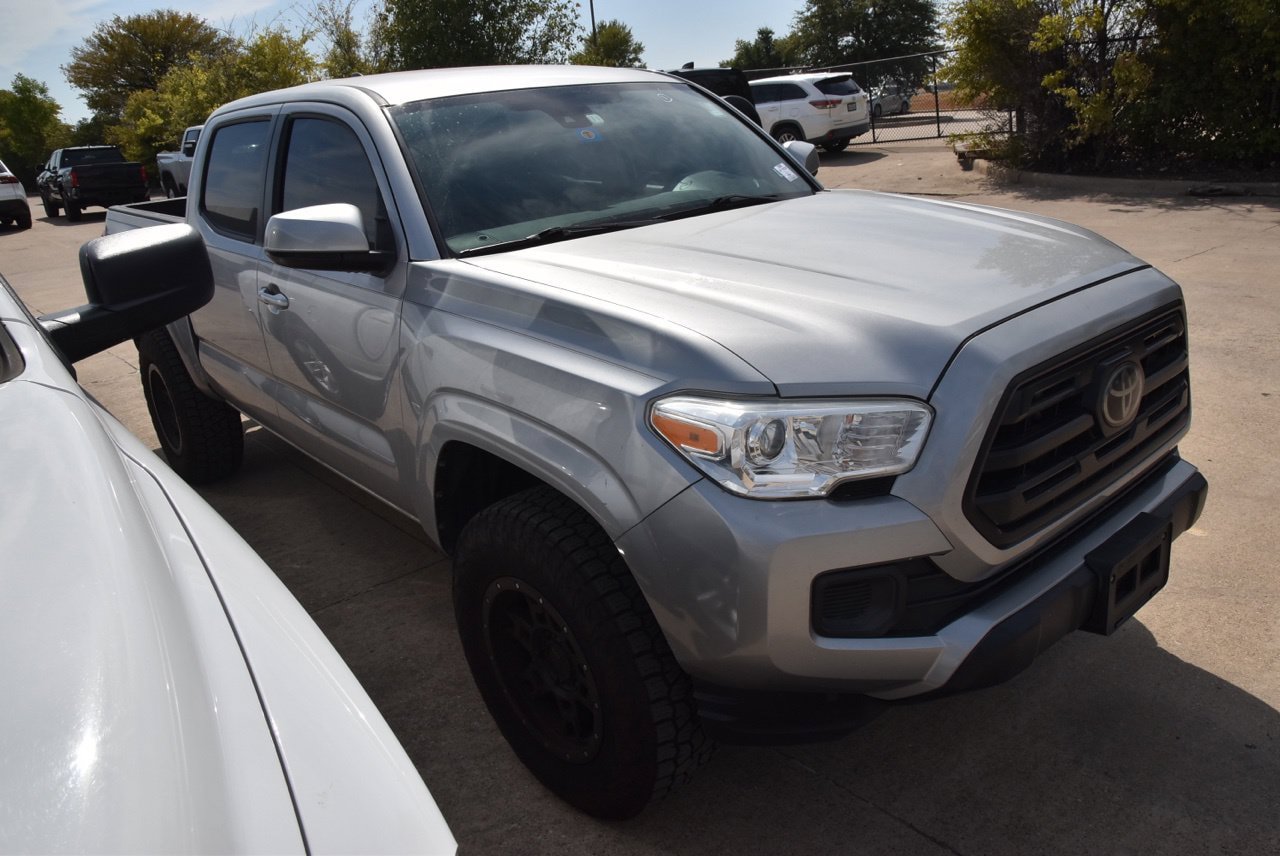 Used 2018 Toyota Tacoma SR w/ SR Convenience Package RWD image 5