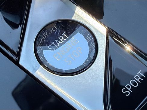 New 2026 BMW ALPINA XB7 AWD/4WD image 37
