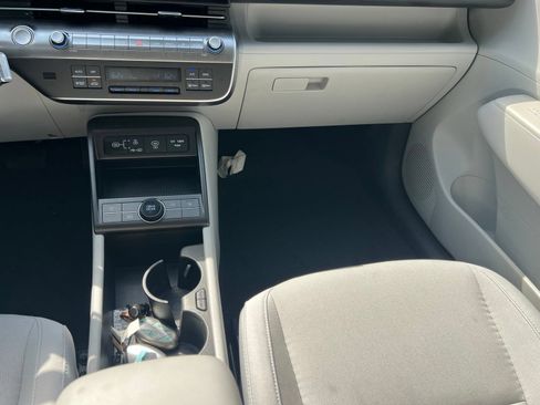Certified 2024 Hyundai Kona SEL FWD image 30